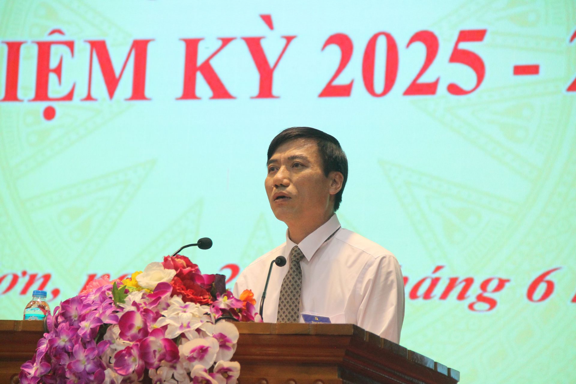 Đồng chí Nguyễn Văn Toán, Phó Bí thư Đảng ủy UBND tỉnh Lạng Sơn phát biểu chỉ đạo