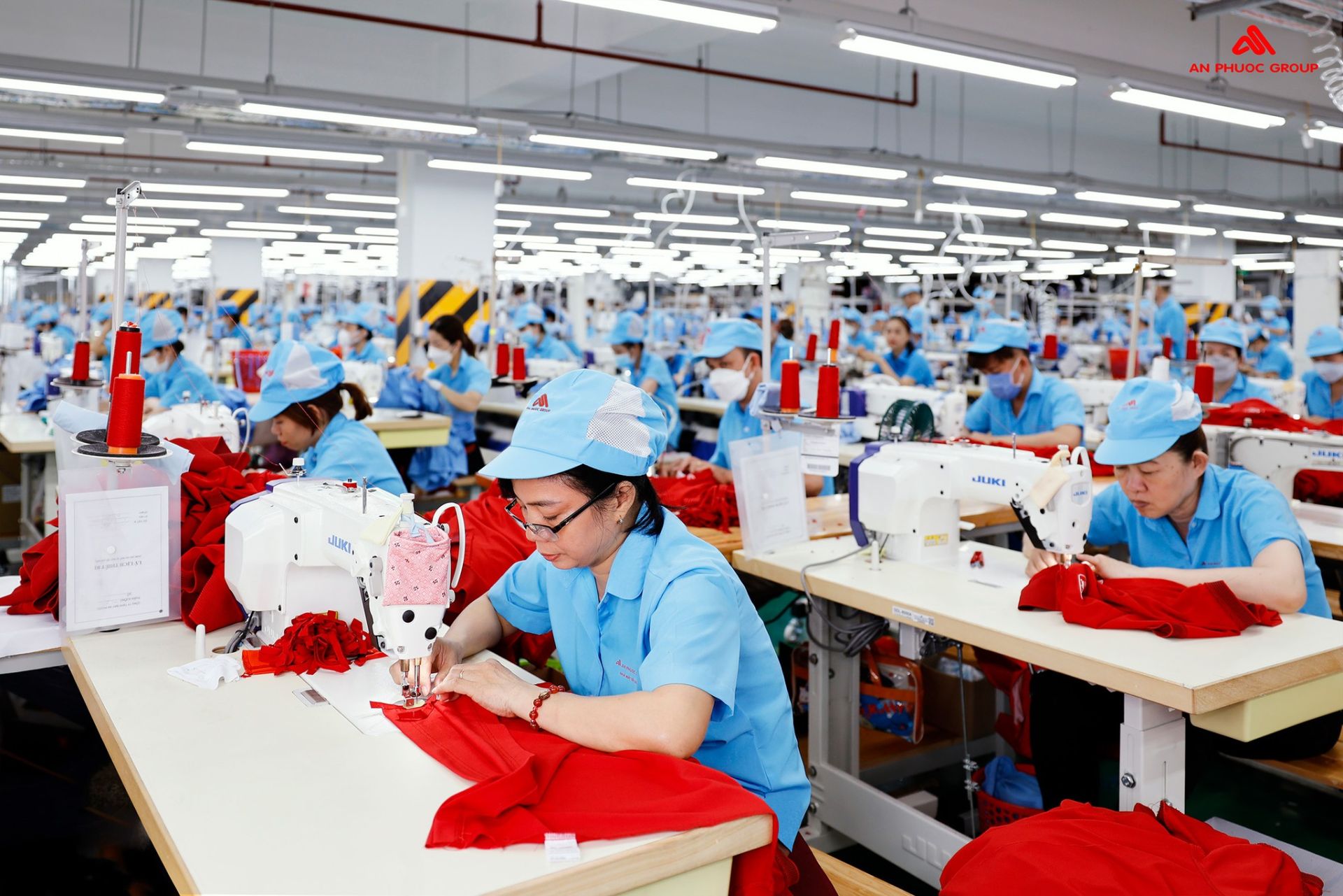 Những sản phẩm “Vươn mình tiến vào kỷ nguyên xanh” - Bài 4: Thời trang An Phước