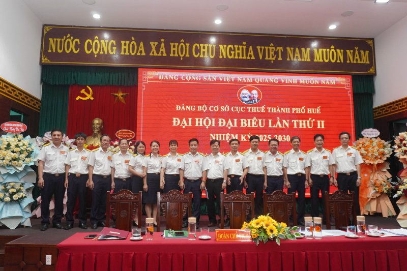 Ban chấp hành ra mắt Ban chấp hành ra mắt