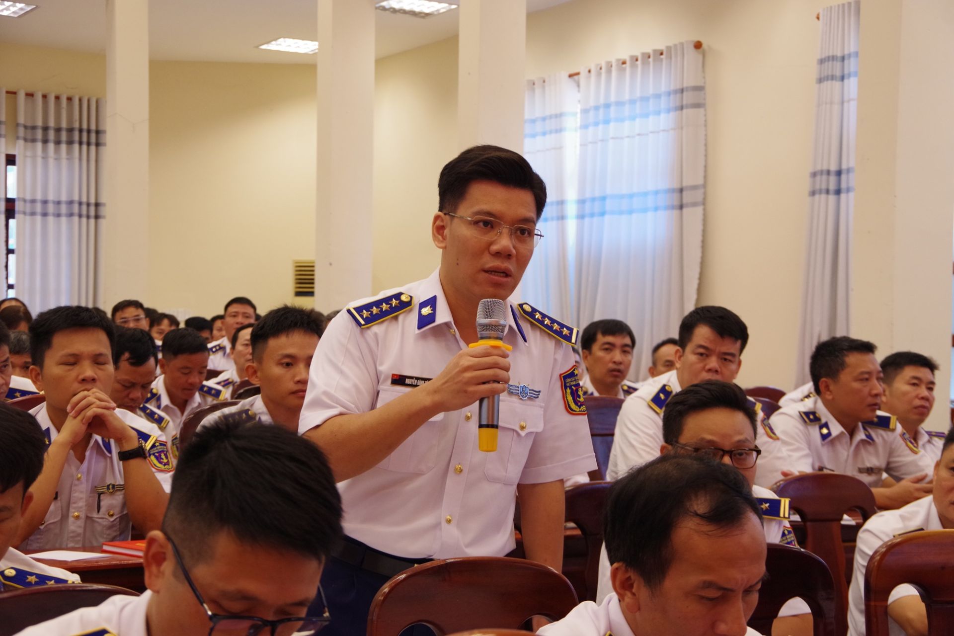 Cơ quan có thẩm quyền giải thích những ý kiến thắc mắc trong hội nghị