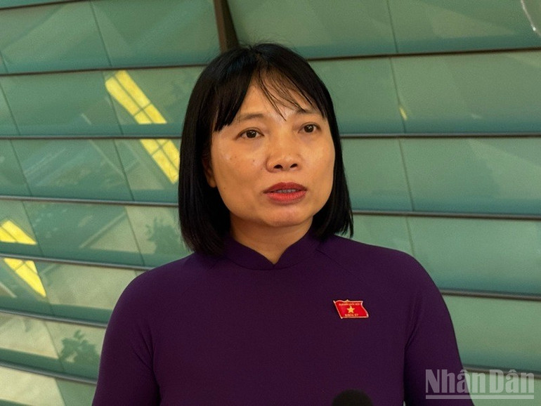 Đại biểu Nguyễn Thị Việt Nga (Đoàn Hải Dương). (Ảnh: TRUNG HƯNG)