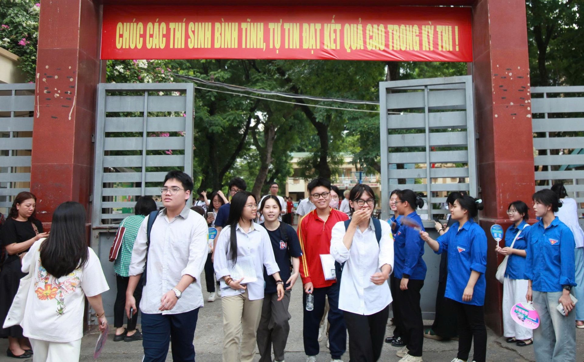 Hà Nội: Hơn 124.000 thí sinh đã hoàn thành kỳ thi tốt nghiệp THPT năm 2025