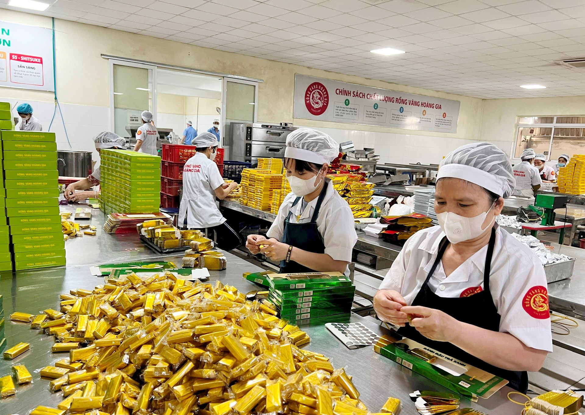 Bánh đậu xanh rồng vàng Hoàng Gia được công nhận sản phẩm OCOP 5 sao cấp quốc gia
