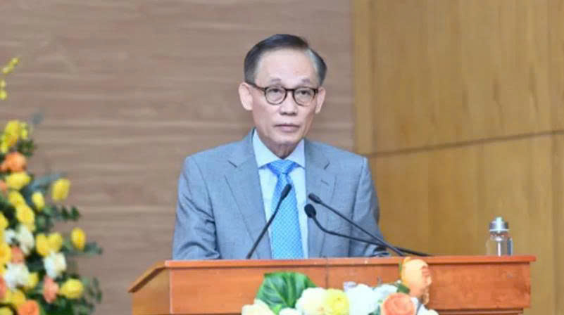 Ông Lê Hoài Trung, Bí thư Trung ương Đảng, Chánh Văn phòng Trung ương Đảng, Phó Bí thư Thường trực Đảng ủy các các cơ quan Đảng Trung ương phát biểu chỉ đạo tại đại hội. Ảnh: Đăng Khoa.