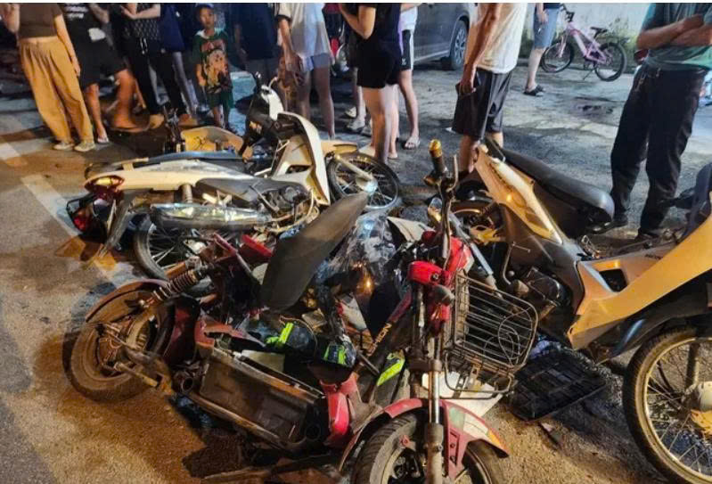 Hiện trường vụ việc. Hiện trường vụ việc.