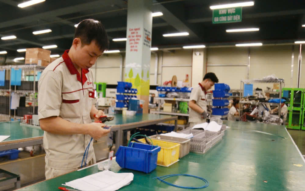 Công nhân Công ty cổ phần chế tạo máy Autotech Việt Nam.