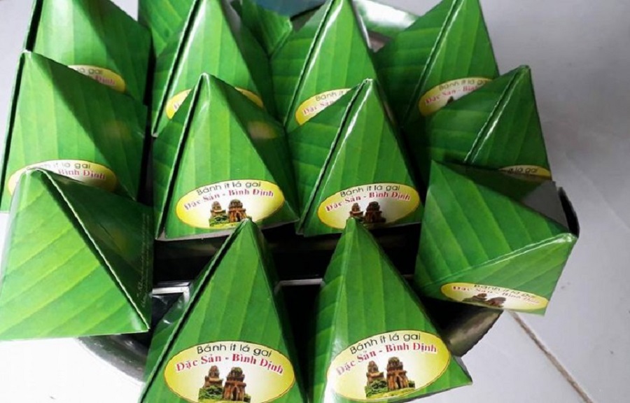 Bánh ít lá gai Bình Định: Món quà quê đậm đà, gói trọn hồn đất võ