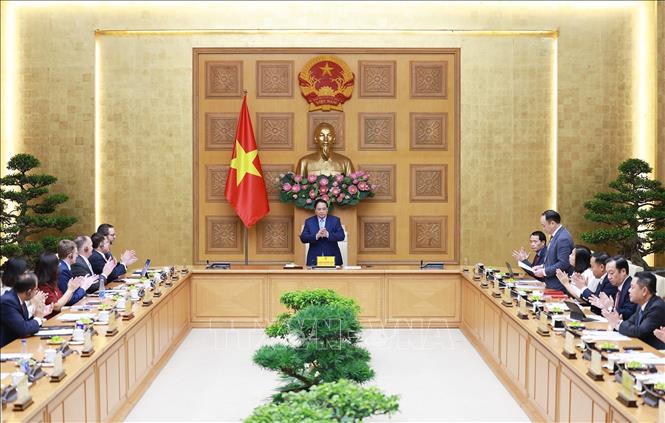Thủ tướng Phạm Minh Chính chủ trì tọa đàm với các doanh nghiệp Vương quốc Anh. Ảnh: Dương Giang/TTXVN Thủ tướng Phạm Minh Chính chủ trì tọa đàm với các doanh nghiệp Vương quốc Anh. Ảnh: Dương Giang/TTXVN