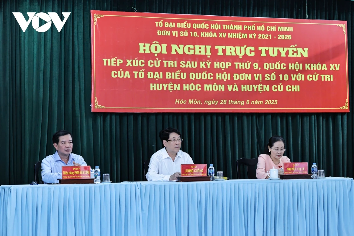 Chủ tịch nước Lương Cường cùng đoàn đại biểu Quốc hội thành phố Hồ Chí Minh tiếp xúc cử tri Hóc Môn và Củ Tri Chủ tịch nước Lương Cường cùng đoàn đại biểu Quốc hội thành phố Hồ Chí Minh tiếp xúc cử tri Hóc Môn và Củ Tri