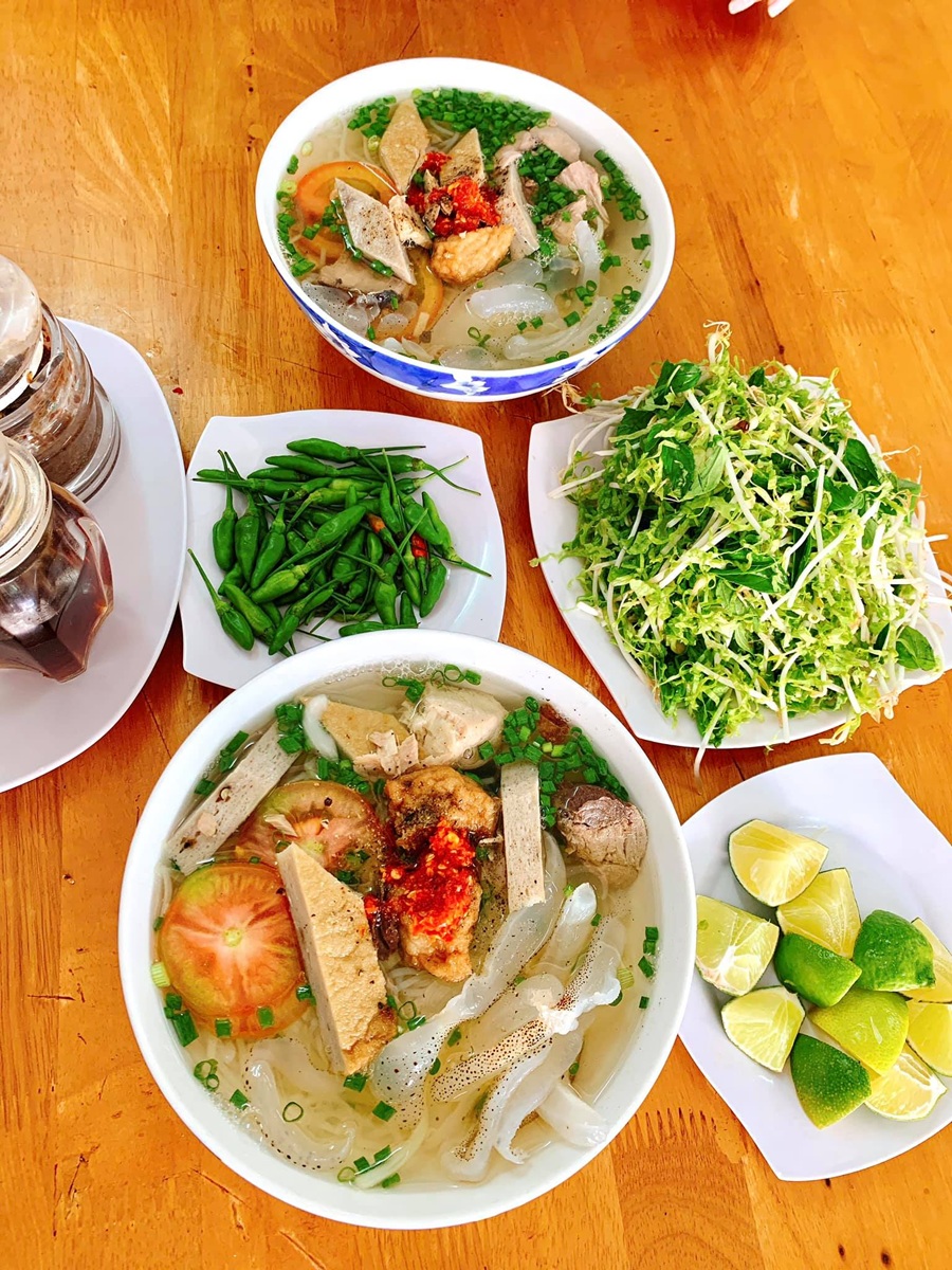 Bún Cá Nha Trang - Hương vị biển cả trong từng muỗng nước lèo