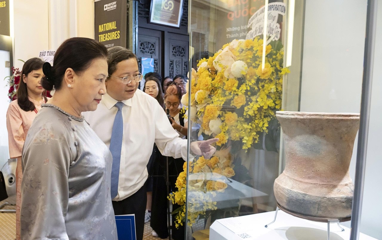Nguyên Ủy viên Bộ Chính trị, nguyên Chủ tịch Quốc hội Nguyễn Thị Kim Ngân đã tới dự.