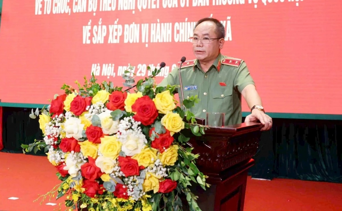 Giám đốc Công an TP Hà Nội - Trung tướng Nguyễn Thanh Tùng phát biểu tại buổi lễ. (Ảnh: Lê Mạnh)