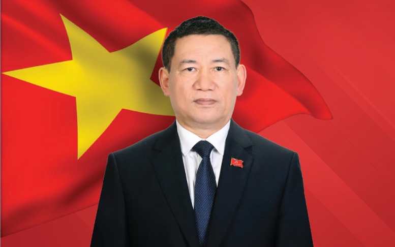 Việc Phó Thủ tướng Chính phủ Hồ Đức Phớc tham dự Hội nghị quốc tế lần thứ tư về Tài chính cho phát triển và thăm làm việc tại Tây Ban Nha không chỉ là dịp để tăng cường tiếp xúc giữa Lãnh đạo Việt Nam với Lãnh đạo, doanh nghiệp Tây Ban Nha, mà còn mở ra hướng phát triển mới cho hợp tác giữa hai nước. Việc Phó Thủ tướng Chính phủ Hồ Đức Phớc tham dự Hội nghị quốc tế lần thứ tư về Tài chính cho phát triển và thăm làm việc tại Tây Ban Nha không chỉ là dịp để tăng cường tiếp xúc giữa Lãnh đạo Việt Nam với Lãnh đạo, doanh nghiệp Tây Ban Nha, mà còn mở ra hướng phát triển mới cho hợp tác giữa hai nước.