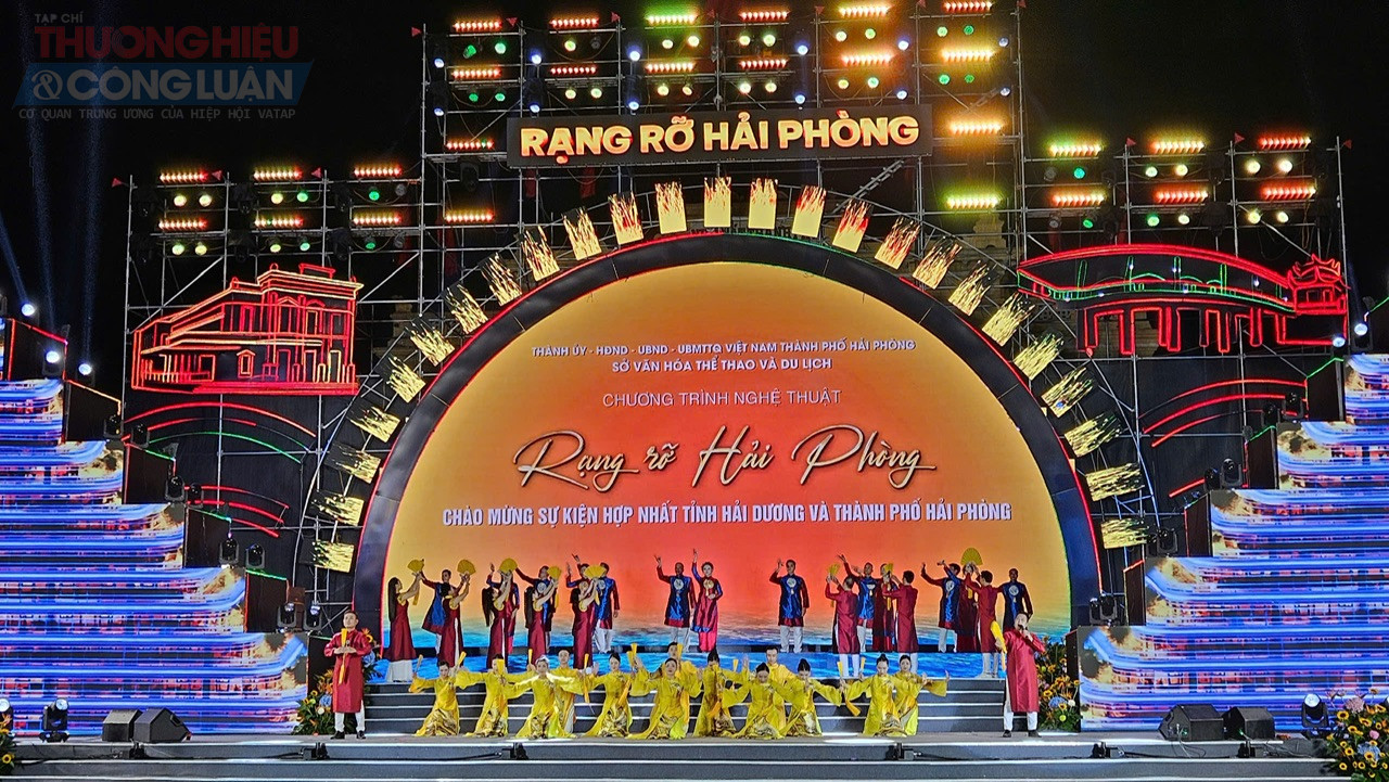 “ Hợp nhất không phải vì ai lớn hơn ai, mà để cùng nhau lớn hơn “ Hợp nhất không phải vì ai lớn hơn ai, mà để cùng nhau lớn hơn