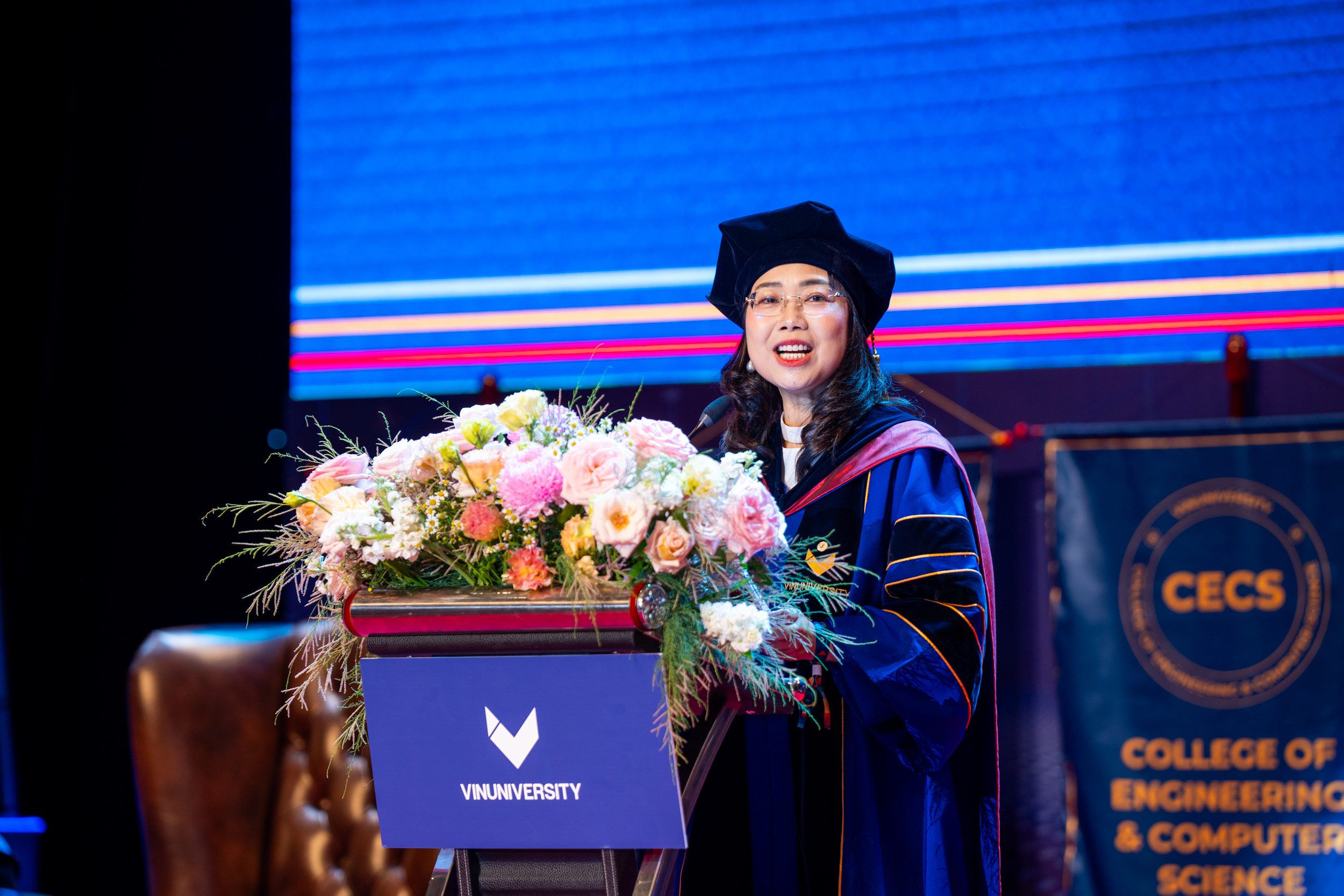 Lê Mai Lan - Chủ tịch Trường ĐH VinUni phát biểu khai mạc Lễ tốt nghiệp Lê Mai Lan - Chủ tịch Trường ĐH VinUni phát biểu khai mạc Lễ tốt nghiệp