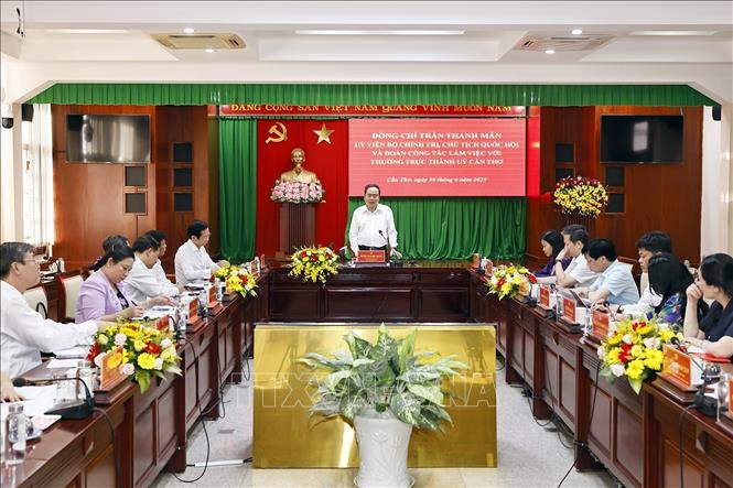 Chủ tịch Quốc hội Trần Thanh Mẫn phát biểu. Ảnh: Doãn Tấn/TTXVN Chủ tịch Quốc hội Trần Thanh Mẫn phát biểu. Ảnh: Doãn Tấn/TTXVN