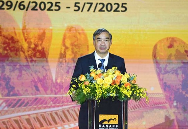 Chủ tịch UBND TP. Đà Nẵng Lê Trung Chinh phát biểu khai mạc Liên hoan phim Châu Á Đà Nẵng lần thứ III , 2025.