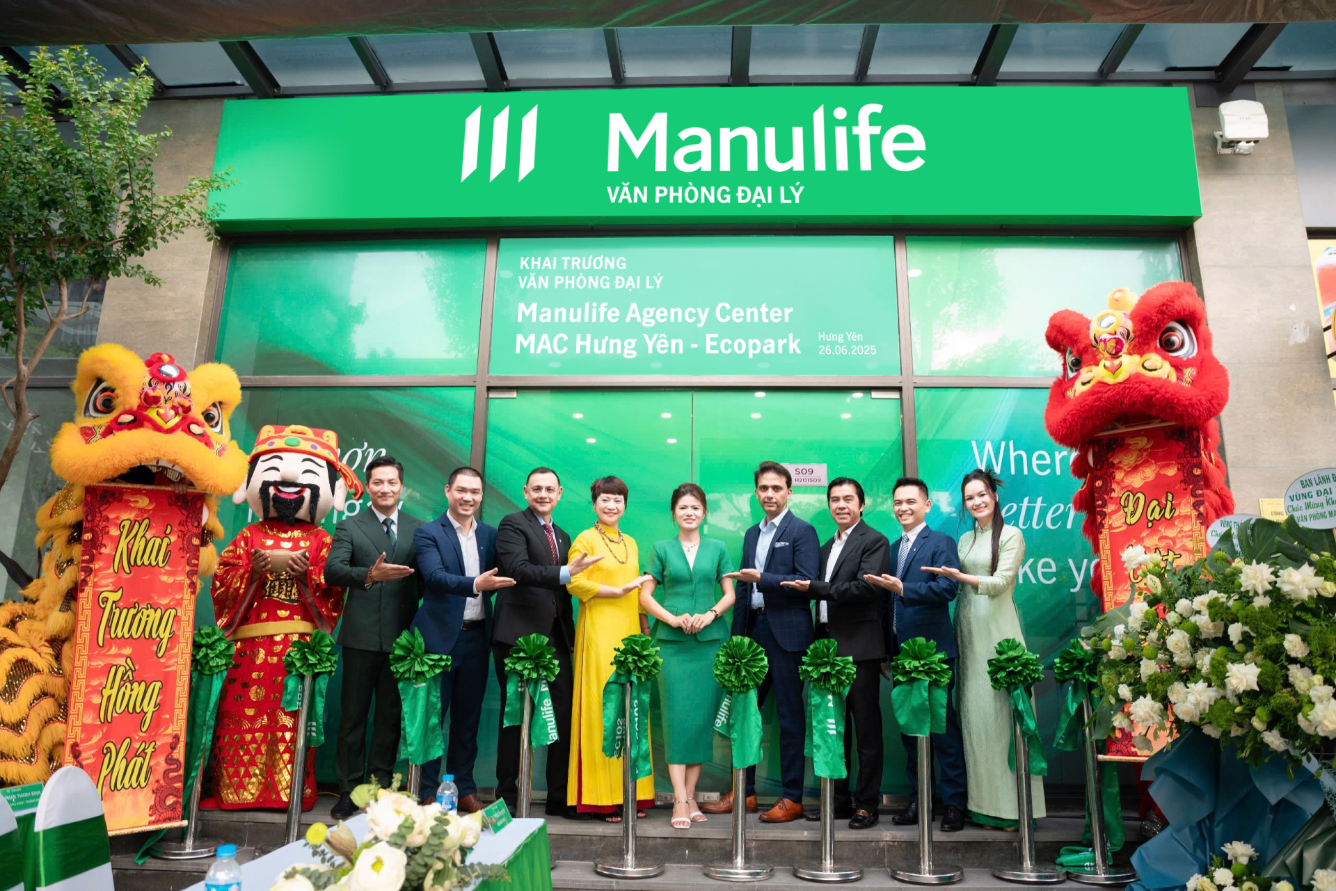 Đại diện lãnh đạo Manulife Việt Nam cắt băng khai trương văn phòng đại lý MAC Hưng Yên – Ecopark Đại diện lãnh đạo Manulife Việt Nam cắt băng khai trương văn phòng đại lý MAC Hưng Yên – Ecopark