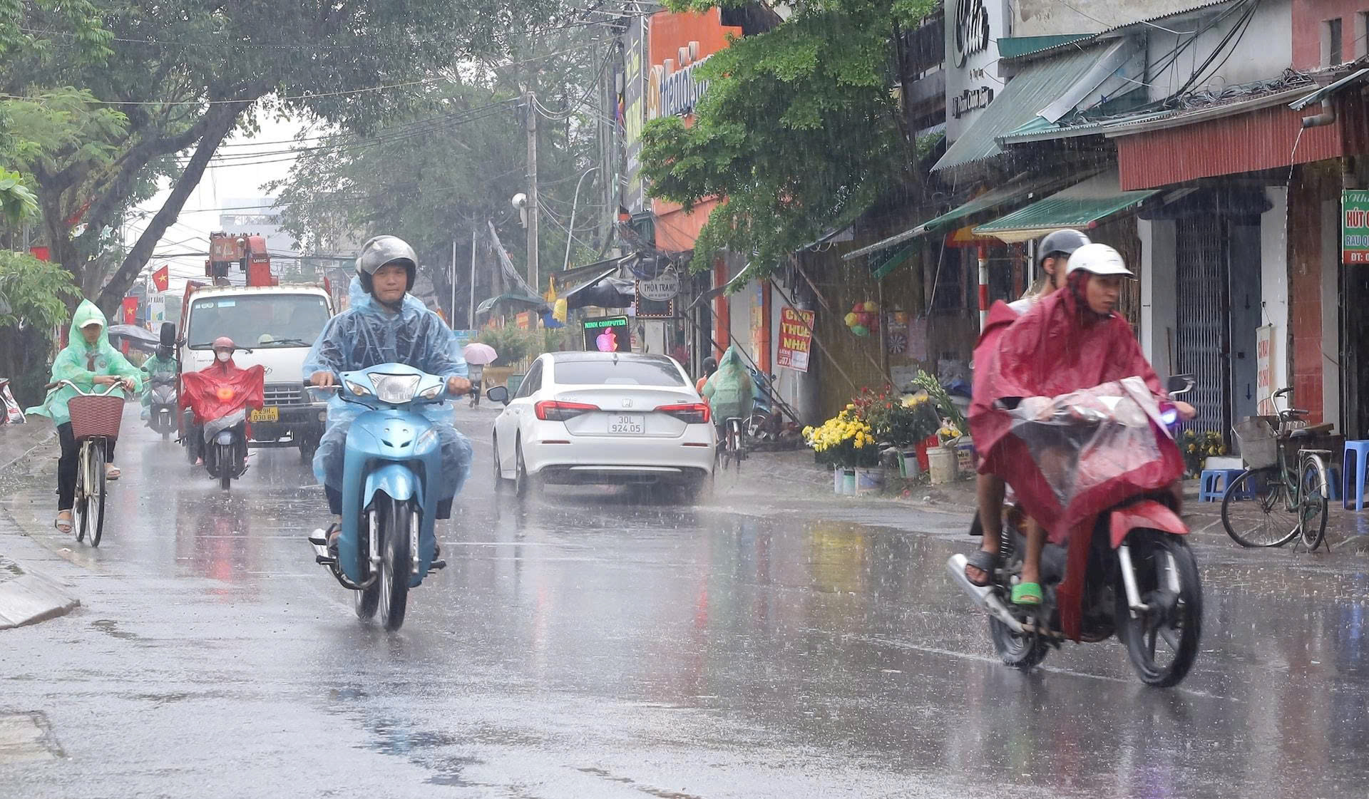 Các tỉnh miền Bắc, Hà Nội trời mát, mưa to ngày đầu tuần Các tỉnh miền Bắc, Hà Nội trời mát, mưa to ngày đầu tuần