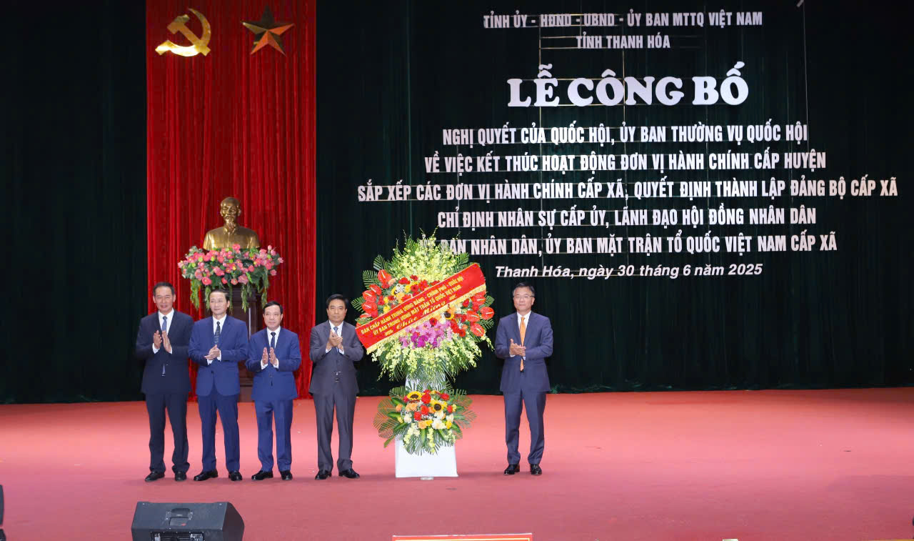 Thanh Hóa công bố các nghị quyết, quyết định về sắp xếp tổ chức bộ máy và đơn vị hành chính