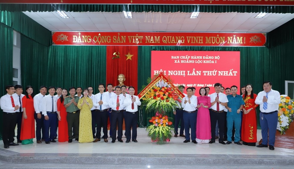 Ngày đầu chính quyền địa phương 2 cấp vận hành chính thức tại Thanh Hóa