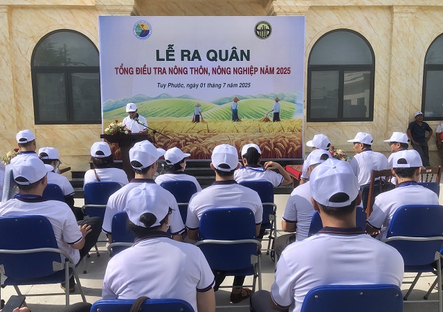 Quang cảnh Lễ ra quân Tổng điều tra NT-NN năm 2025. Ảnh: Viết Hiền