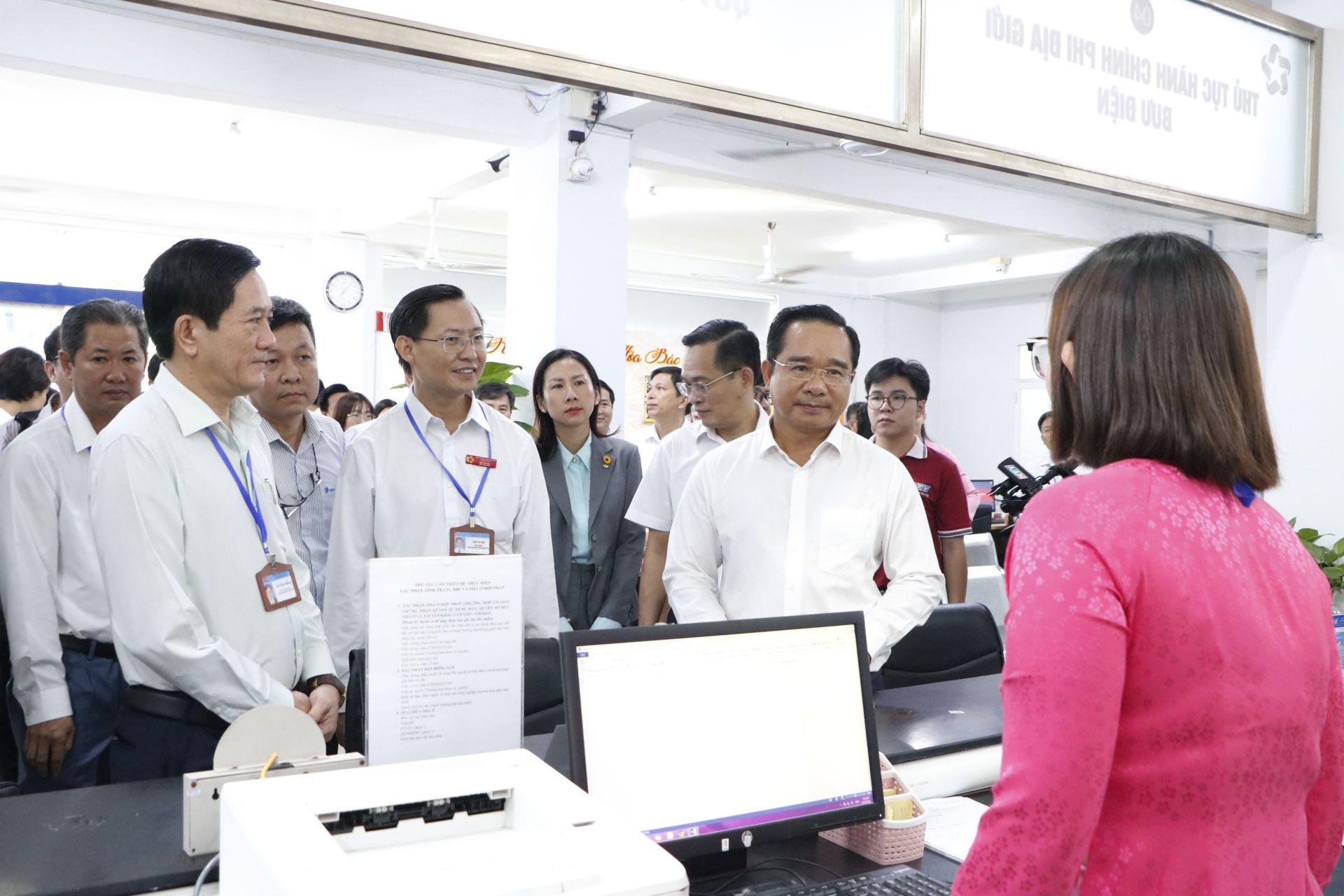 Chủ tịch UBND TP. Hồ Chí Minh kiểm tra công tác vận hành chính quyền tại phường Dĩ An