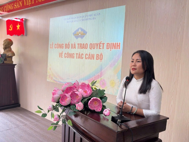 Bà Bùi Thị Thu Hằng phát biểu nhận nhiệm vụ Bà Bùi Thị Thu Hằng phát biểu nhận nhiệm vụ