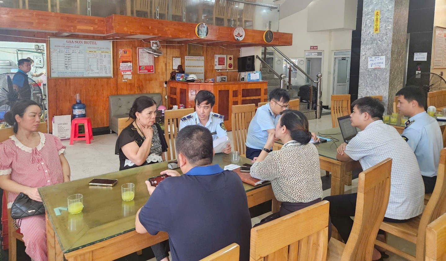 Khách sạn tại Sầm Sơn bị xử phạt vì vi phạm an toàn thực phẩm