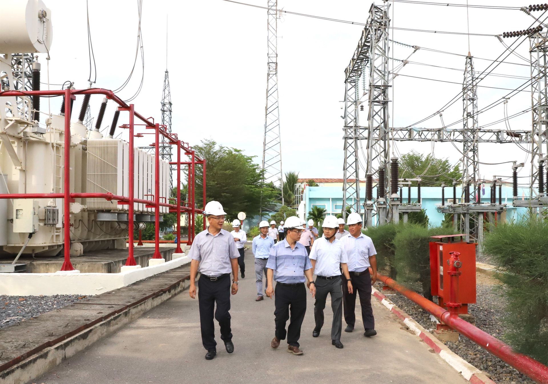 Lãnh đạo EVNNPT kiểm tra QLVH tại Trạm biến áp 220kV Nha Trang, Truyền tải điện Khánh Hòa
