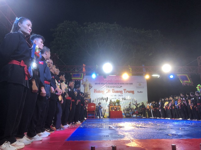 Quang cảnh Lễ Khai mạc Giải võ cổ truyền Cúp Hoàng đế Quang Trung – 2025. Ảnh: Viết Hiền