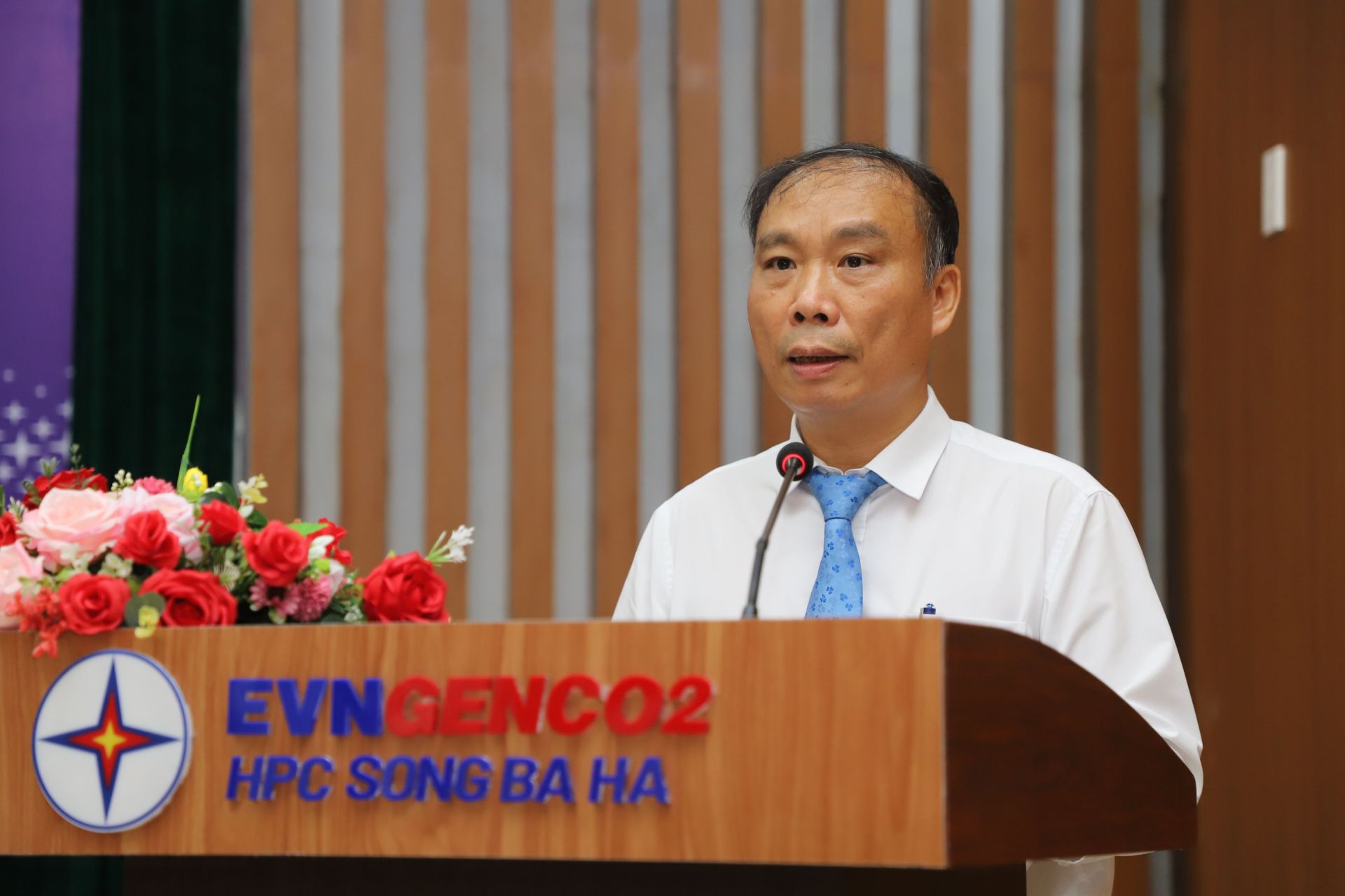 Ông Vũ Hữu Phúc - Chủ tịch Hội đồng quản trị SBH báo cáo hoạt động của HĐQT năm 2024 và định hướng hoạt động năm 2025 Ông Vũ Hữu Phúc - Chủ tịch Hội đồng quản trị SBH báo cáo hoạt động của HĐQT năm 2024 và định hướng hoạt động năm 2025