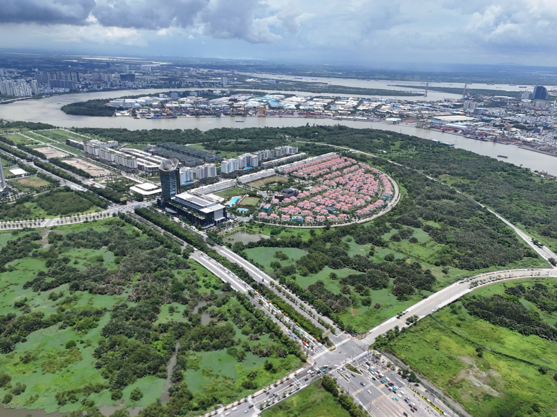 TP. HCM: Đề xuất về việc áp dụng bảng giá đất sau sáp nhập