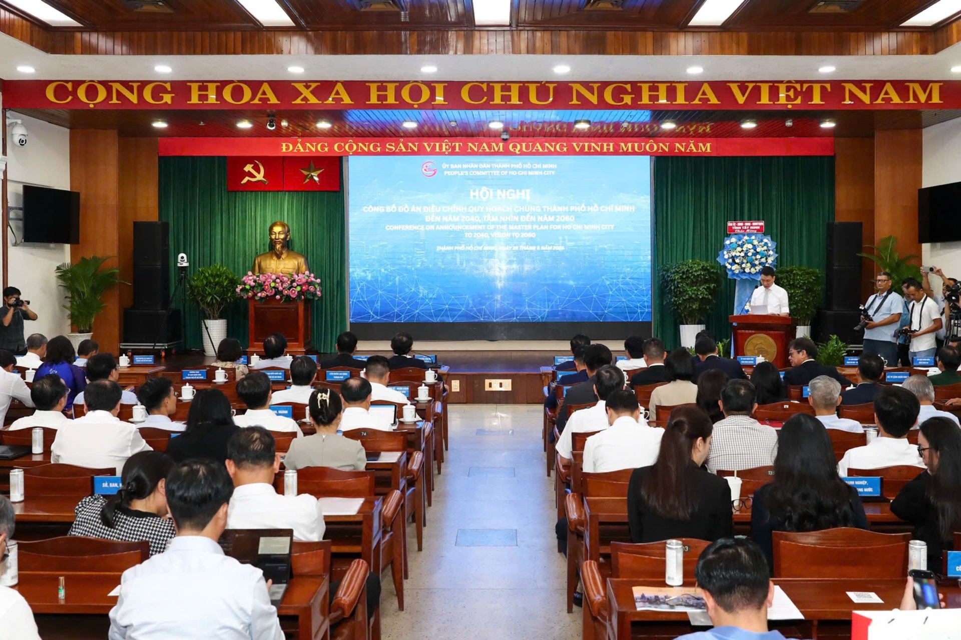 Thaco Tái Cấu Trúc Lãnh Đạo: Ông Phạm Văn Tài và Ông Nguyễn Một Từ Chức