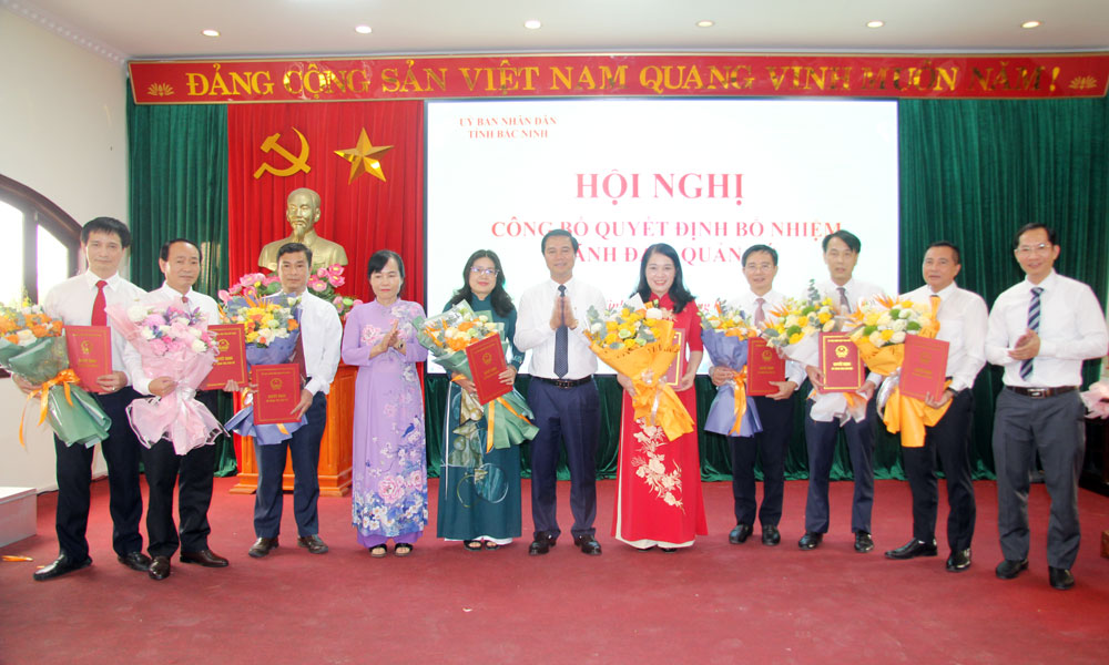 Trao quyết định bổ nhiệm các Phó Giám đốc Sở Y tế Bắc Ninh