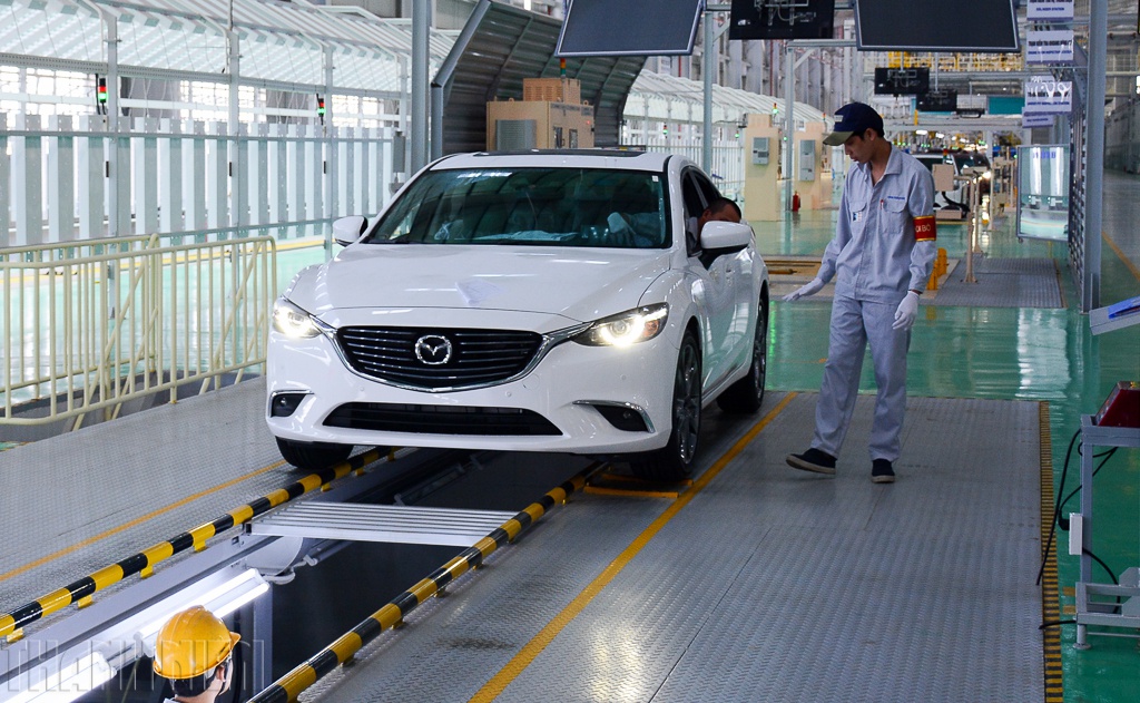 Trong 6 tháng năm 2025, các cơ sở đăng kiểm xe cơ giới trên cả nước đã kiểm định hơn 2,4 triệu lượt phương tiện. Ảnh: KT Trong 6 tháng năm 2025, các cơ sở đăng kiểm xe cơ giới trên cả nước đã kiểm định hơn 2,4 triệu lượt phương tiện. Ảnh: KT