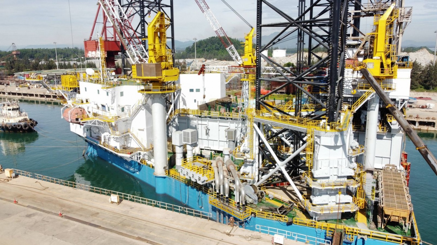 Một góc của giàn khoan Tam Đảo 02