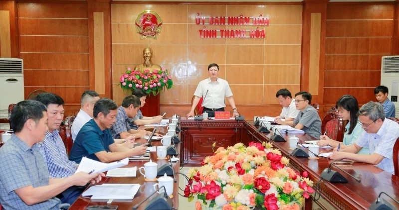 đồng chí Mai Xuân Liêm, Ủy viên Ban Thường vụ Tỉnh ủy, Phó Chủ tịch UBND tỉnh chủ trì hội nghị trực tuyến Dự án bồi thường, hỗ trợ, tái định cư, giải phóng mặt bằng (GPMB) tuyến đường sắt tốc độ cao trên trục Bắc - Nam. đồng chí Mai Xuân Liêm, Ủy viên Ban Thường vụ Tỉnh ủy, Phó Chủ tịch UBND tỉnh chủ trì hội nghị trực tuyến Dự án bồi thường, hỗ trợ, tái định cư, giải phóng mặt bằng (GPMB) tuyến đường sắt tốc độ cao trên trục Bắc - Nam.