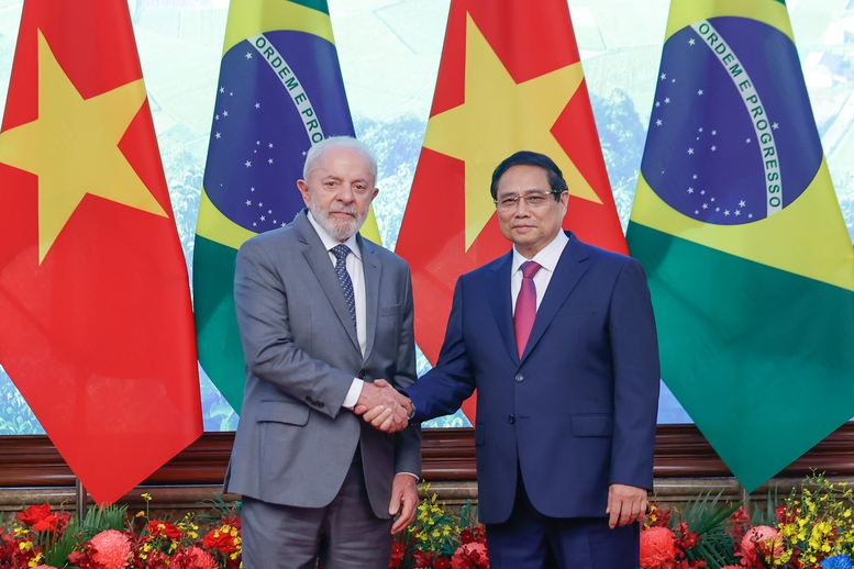 Thủ tướng Phạm Minh Chính hội kiến Tổng thống Brazil Luiz Inácio Lula da Silva trong khuôn khổ chuyến thăm cấp Nhà nước tới Việt Nam của Tổng thống Brazil hồi tháng 3 năm nay - Ảnh: VGP Thủ tướng Phạm Minh Chính hội kiến Tổng thống Brazil Luiz Inácio Lula da Silva trong khuôn khổ chuyến thăm cấp Nhà nước tới Việt Nam của Tổng thống Brazil hồi tháng 3 năm nay - Ảnh: VGP