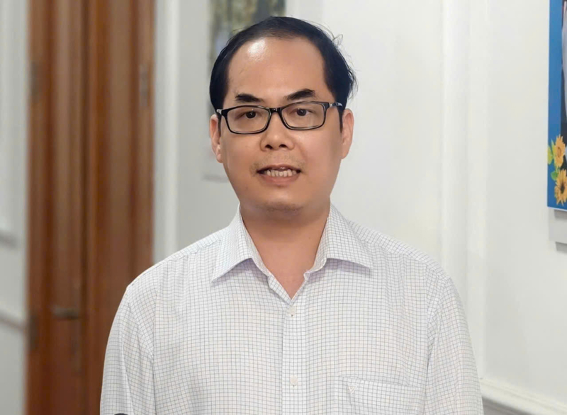 TS Tạ Mạnh Hùng, Phó Cục trưởng Cục Quản lý dược (Bộ Y tế). Ảnh: Nhật Dương