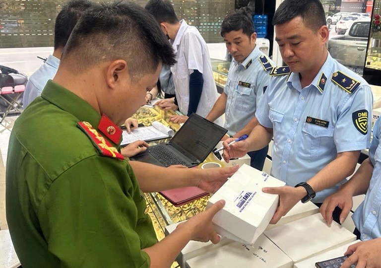 Những kết quả đạt được trong công tác phòng, chống hàng giả của Công an tỉnh Thanh Hóa đã góp phần không nhỏ trong việc ổn định thị trường, bảo vệ quyền lợi người tiêu dùng và thương hiệu của doanh nghiệp chân chính