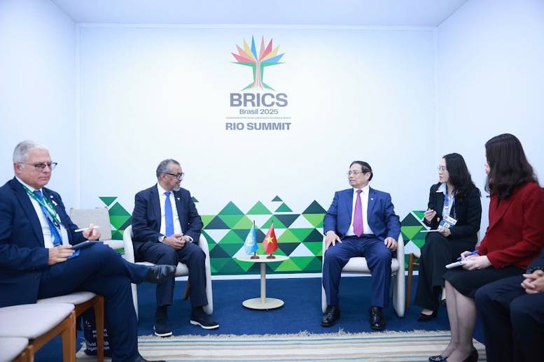 Hai bên nhất trí tăng cường phối hợp giữa Việt Nam và WHO trong những nỗ lực chung của cộng đồng quốc tế vì an toàn, sức khoẻ của con người, phòng chống hiệu quả các loại dịch bệnh - Ảnh: VGP/Nhật Bắc