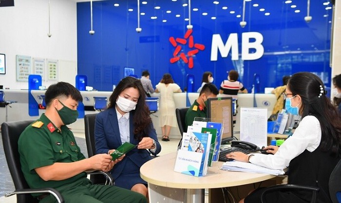 Hơn 1,3 tỷ cổ phiếu của 5 ngân hàng sắp "tung" ra thị trường
