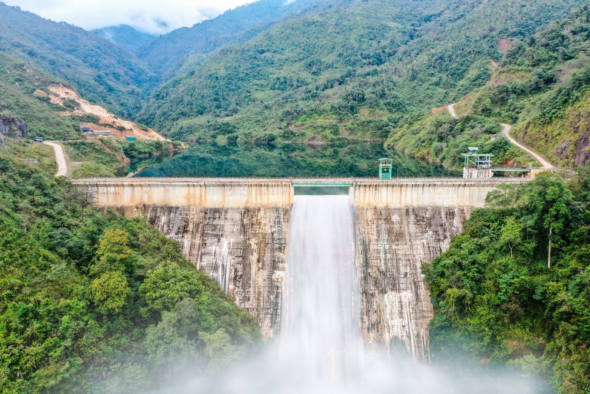 Nhà máy Thủy điện Háng Đồng A (Sơn La), do Tập đoàn Xuân Thiện đầu tư Nhà máy Thủy điện Háng Đồng A (Sơn La), do Tập đoàn Xuân Thiện đầu tư