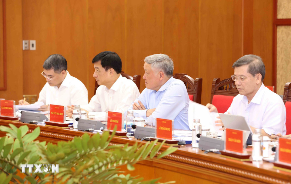 Đại biểu tham dự Phiên họp.