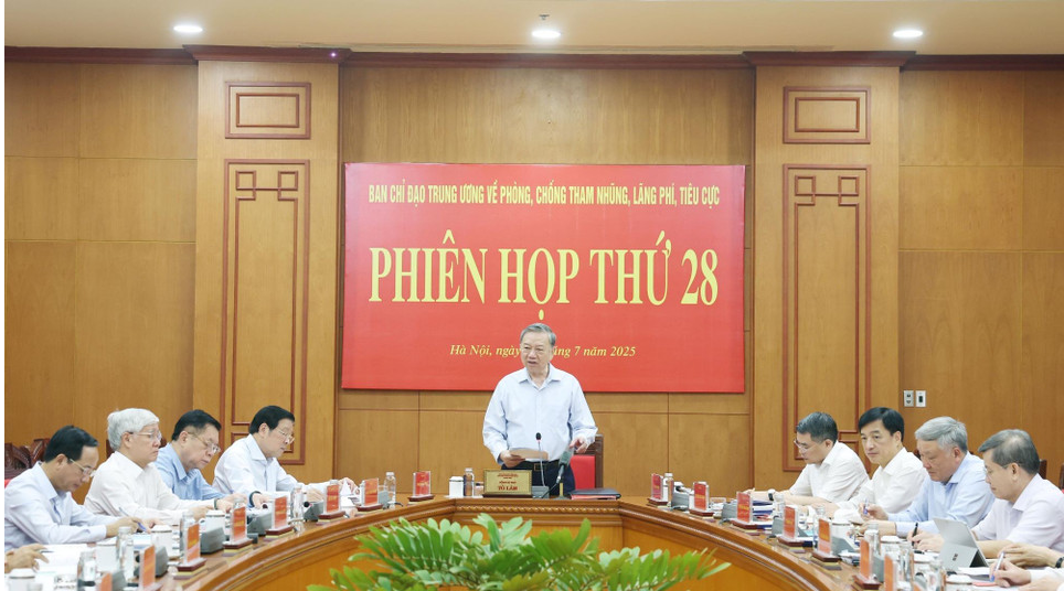 Tổng Bí thư Tô Lâm, Trưởng Ban Chỉ đạo Trung ương về phòng, chống tham nhũng, lãng phí, tiêu cực chủ trì Phiên họp thứ 28 của Ban Chỉ đạo. Ảnh: Phương Hoa/TTXVN