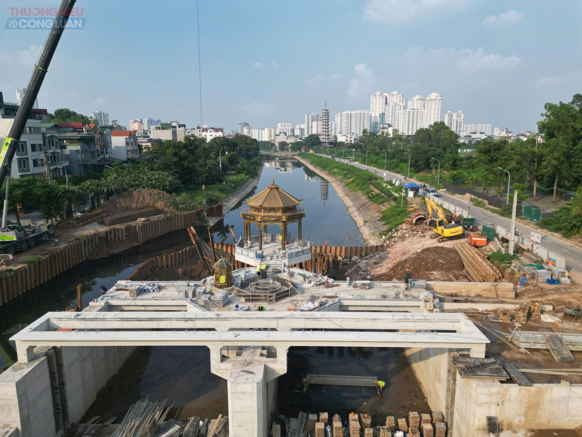 Sông Tô Lịch đang “hồi sinh”: Đập dâng đầu tiên sắp hoàn thành