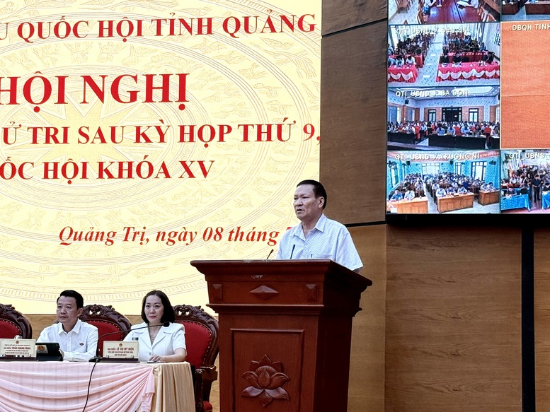 Cử tri đề xuất, kiến nghị một số vấn đề liên quan đến triển khai các dự án đầu tư, bảo vệ môi trường, bảo đảm an sinh, giáo dục, hoạt động của đơn vị hành chính cấp phường xã,… - Ảnh: VGP/Thu Sa