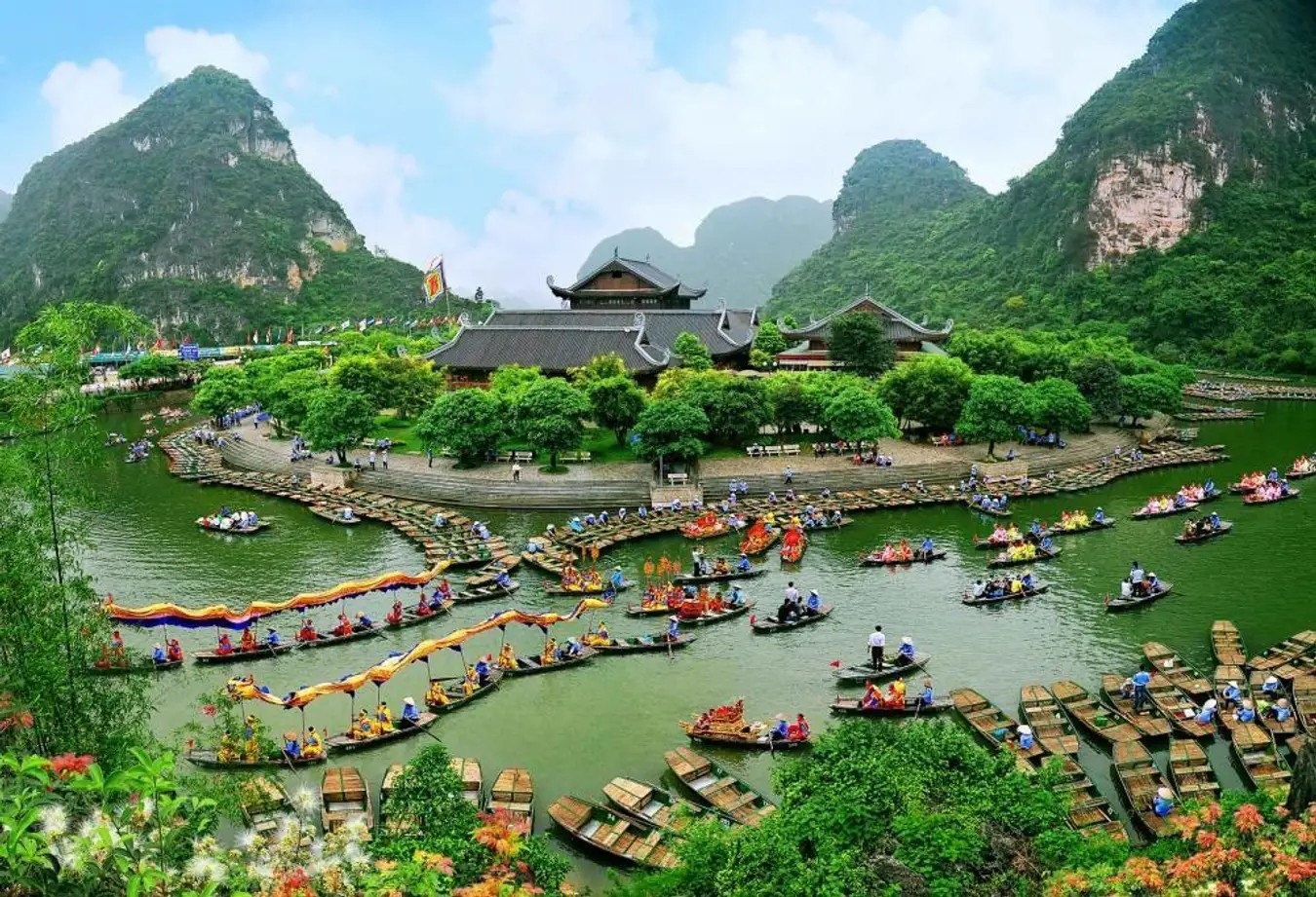 Du lịch Ninh Bình - Điểm đến hấp dẫn du khách Du lịch Ninh Bình - Điểm đến hấp dẫn du khách