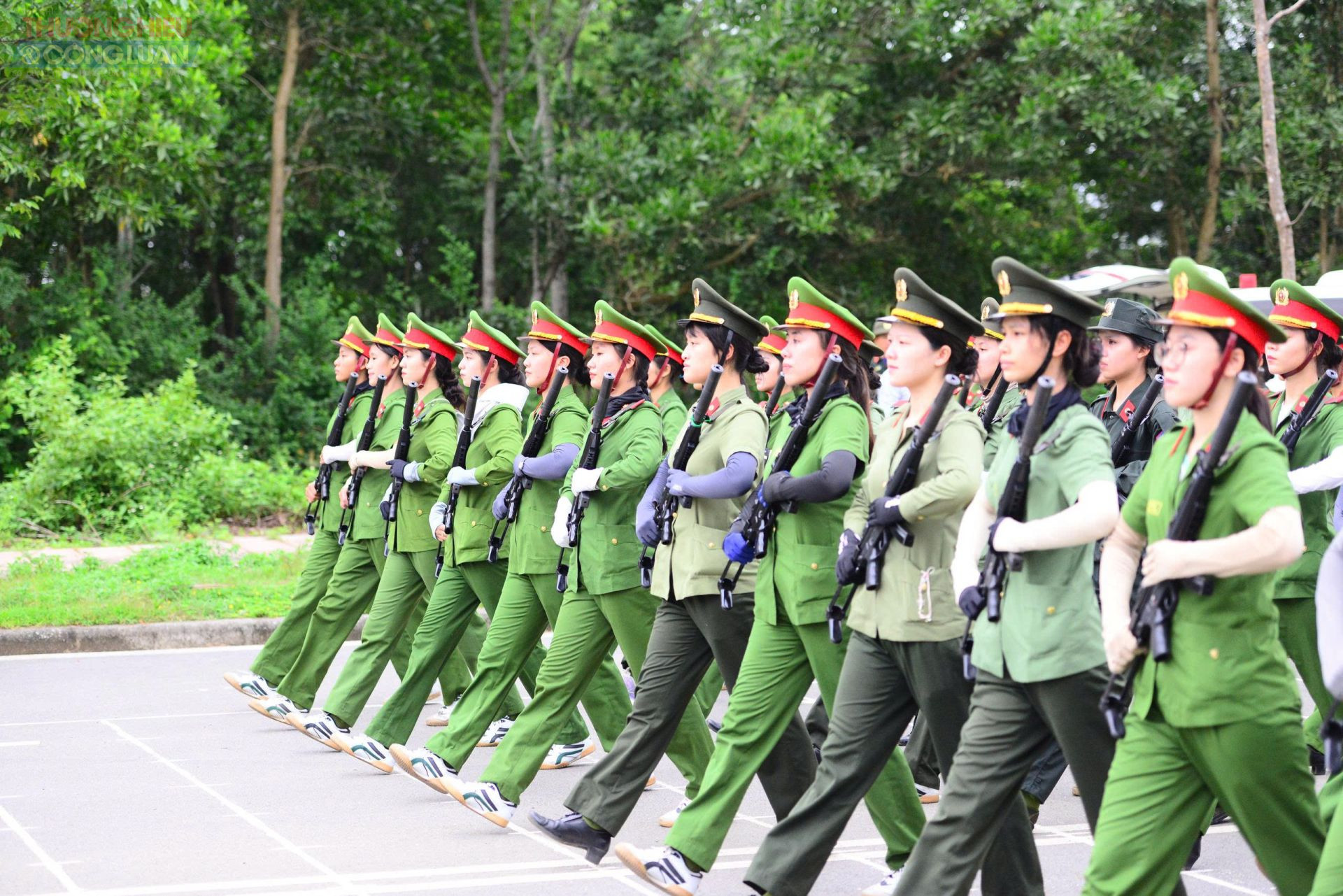 Các chiến sĩ trong buổi hợp luyện diễu binh Quốc khánh 2/9. Các chiến sĩ trong buổi hợp luyện diễu binh Quốc khánh 2/9.